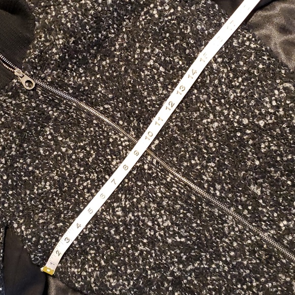 Laundry by Shelli Segal will blend coat - Picture 2 of 9